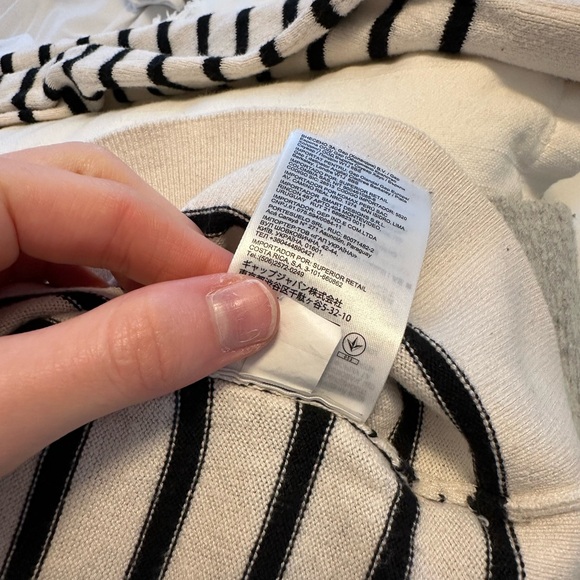 Banana Republic Striped Sweater with 'Ciao!' - Picture 9 of 10